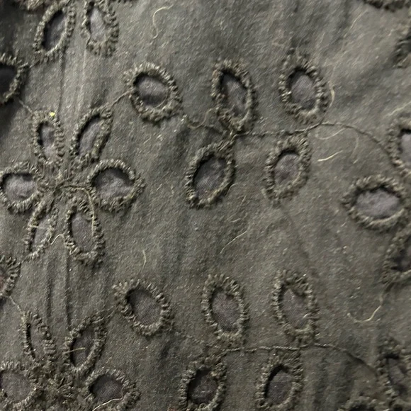 OLD NAVY Black eyelet pants- Dark Gray - Picture 3 of 6